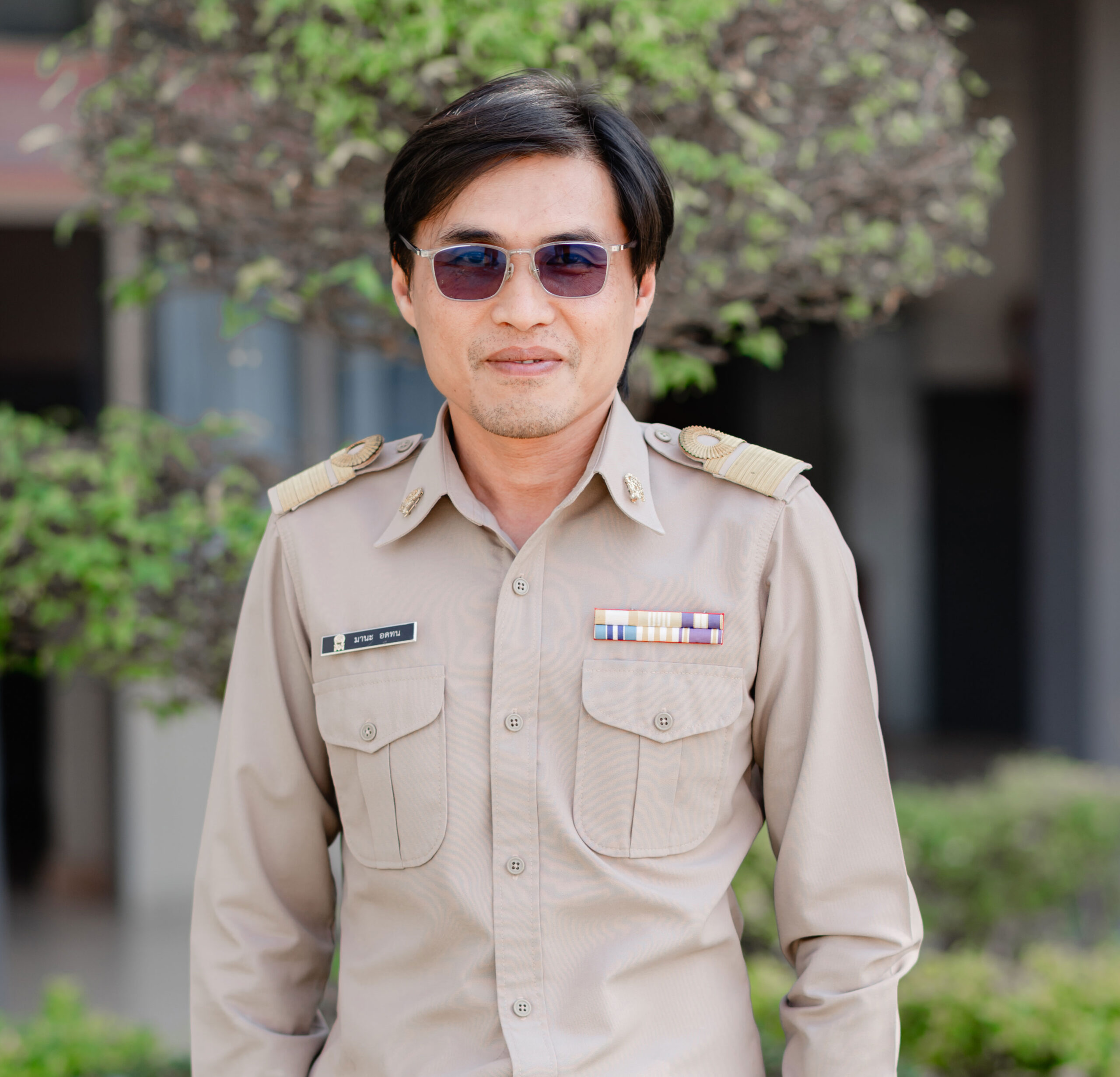 นายมานะ อดทน