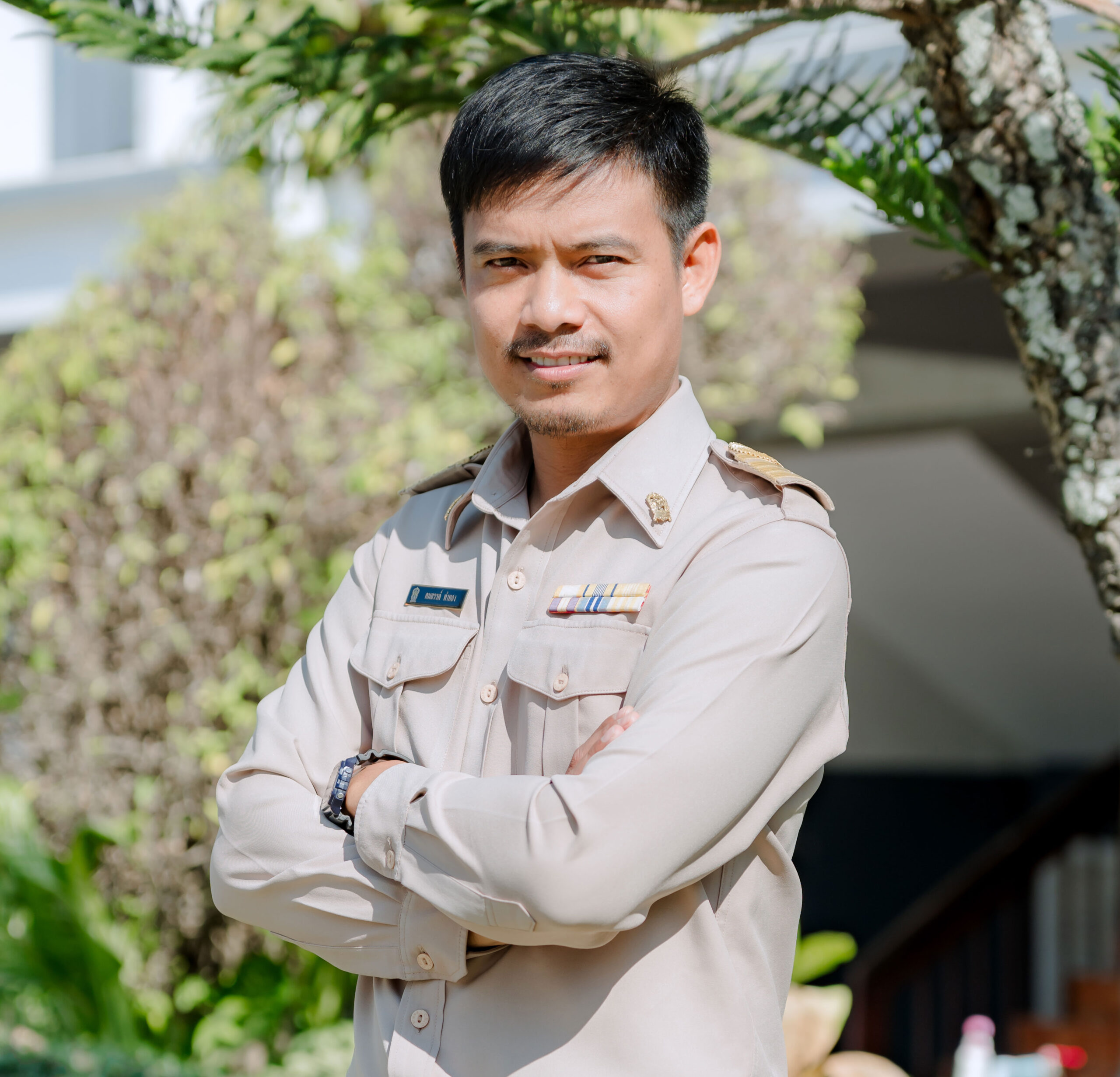 นายคมสรรค์ ทำทอง